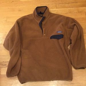Brown Retro Patagonia Fleece